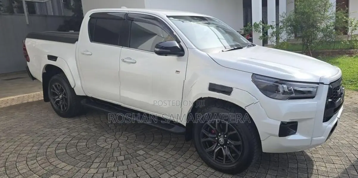 Toyota Hilux GR Sport 2024