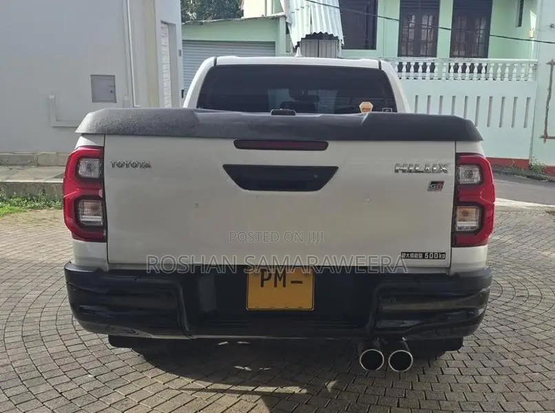 Toyota Hilux GR Sport 2024