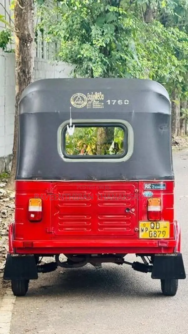 Bajaj RE 2006