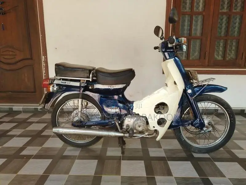 Honda Super Cub 2001