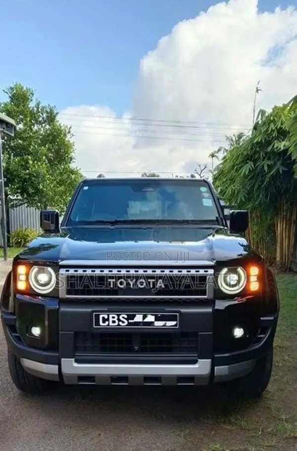 Toyota Land Cruiser Prado TRJ 250 2024
