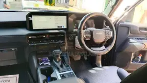 Toyota Land Cruiser Prado TRJ 250 2024
