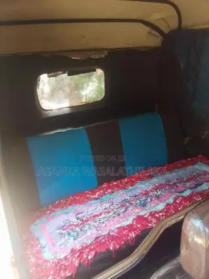 Bajaj RE 2000