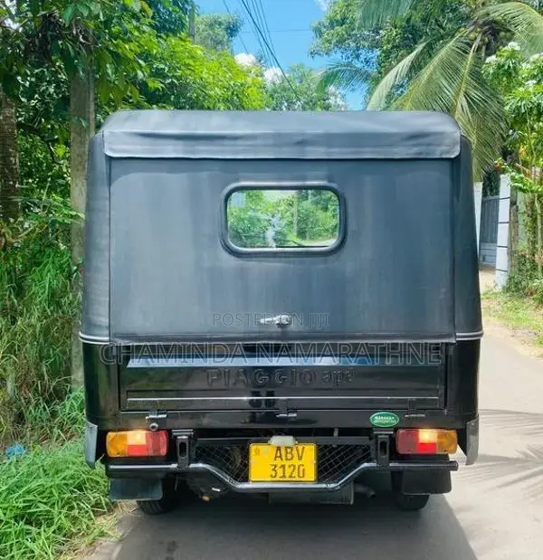 Piaggio Ape 2024