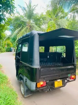 Piaggio Ape 2024