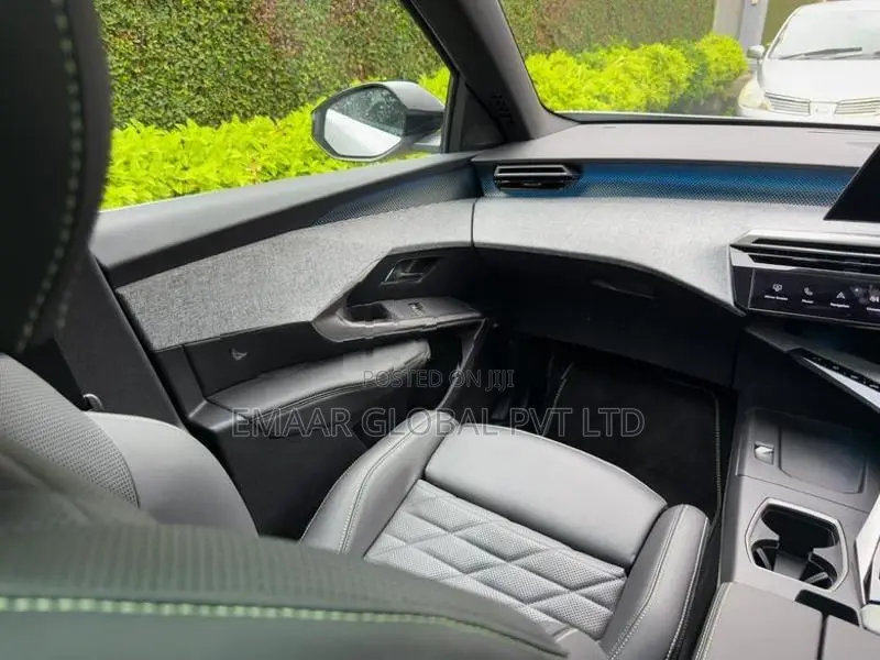 Peugeot 5008 Fully Loaded 2025