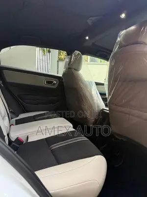 Honda Vezel Z play Moonroof 2026