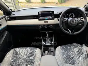 Honda Vezel Z play Moonroof 2026