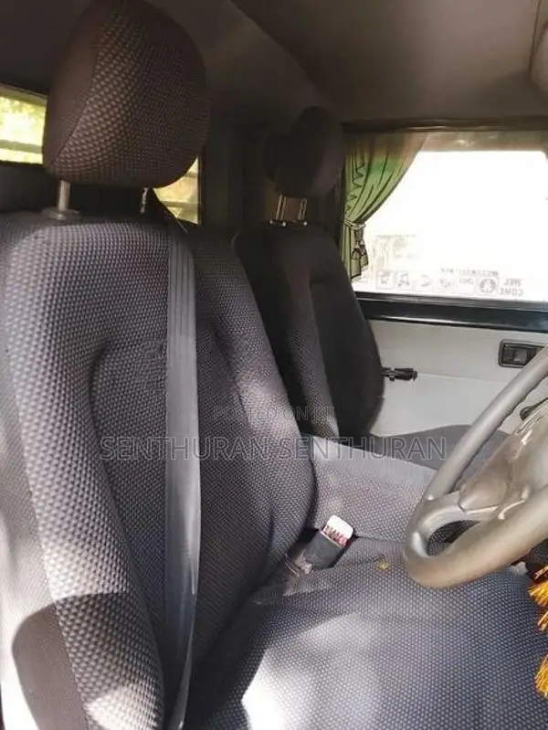 Mahindra Bolero 2015