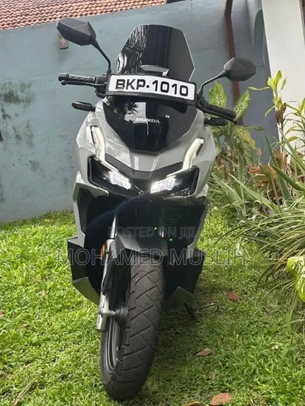 Honda ADV 160 2025