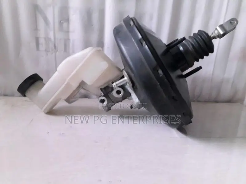Toyota Vitz KSP90 Brake Booster