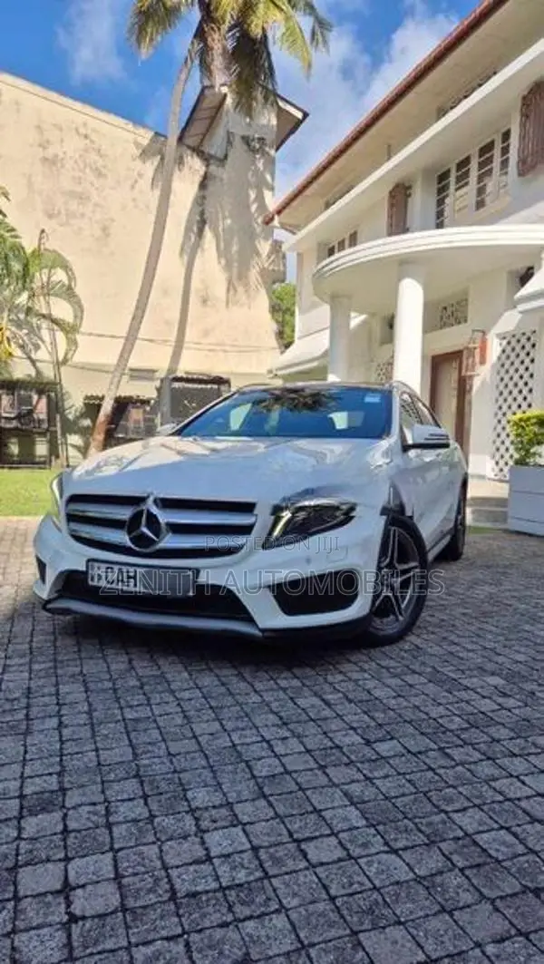 Mercedes Benz GLA 200 220 CDI 2014