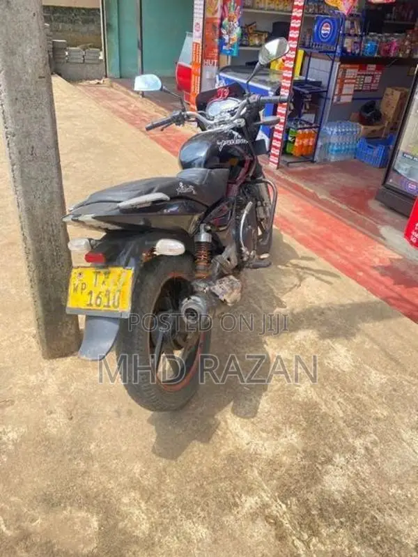 Bajaj Pulsar 180 2007