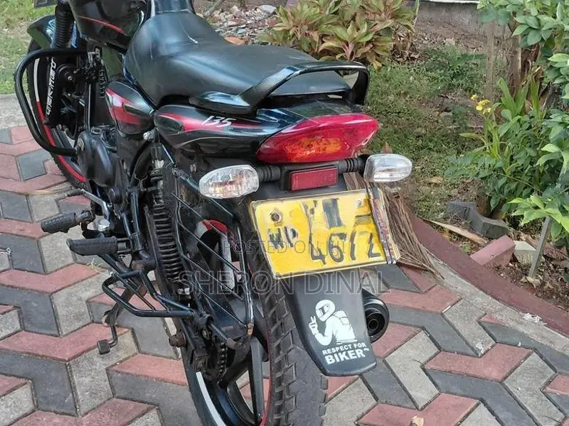 Bajaj Discover 2007