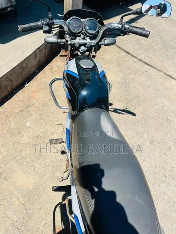 Bajaj CT100 2007