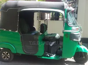 Bajaj RE 2014