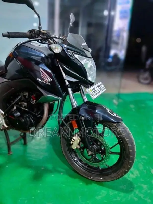 Honda Hornet 2016