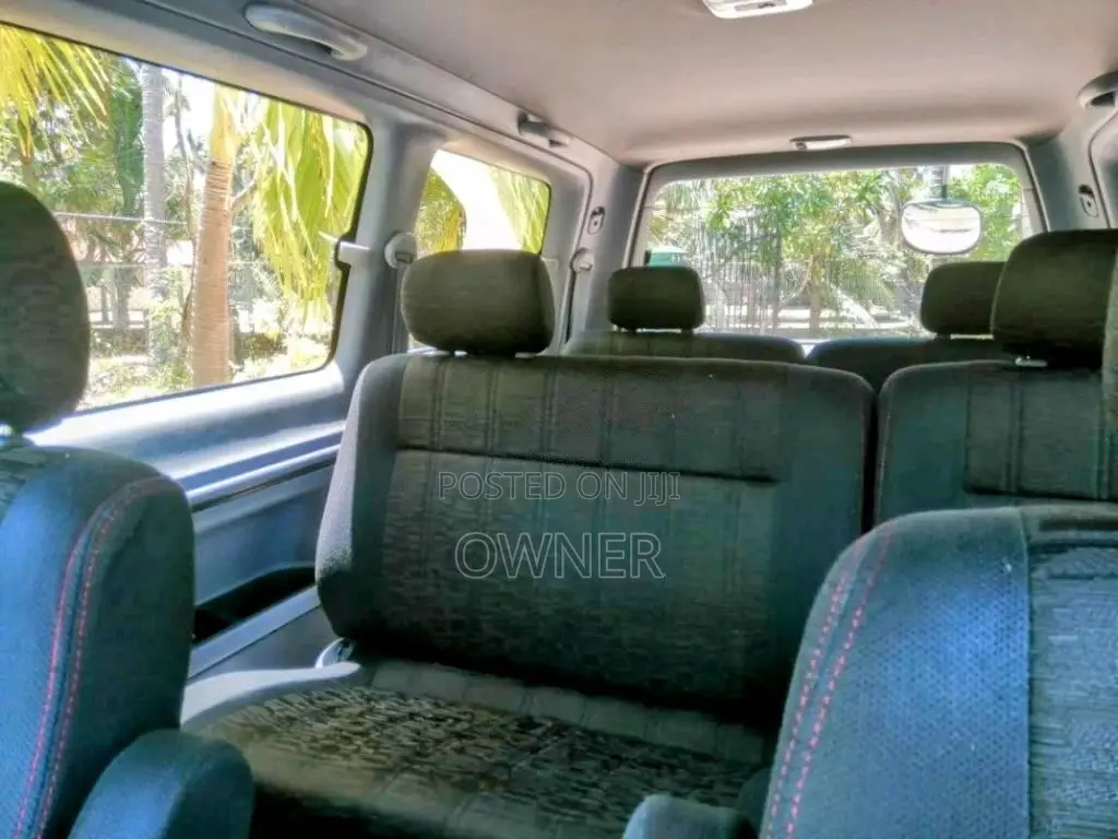 Toyota TownAce Fully Noah KR42 7K EFI 2012 Van (Used)