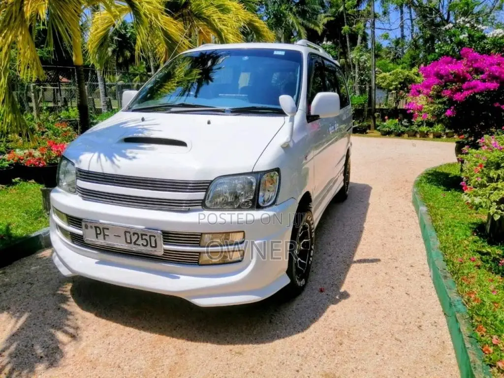 Toyota TownAce Fully Noah KR42 7K EFI 2012 Van (Used)