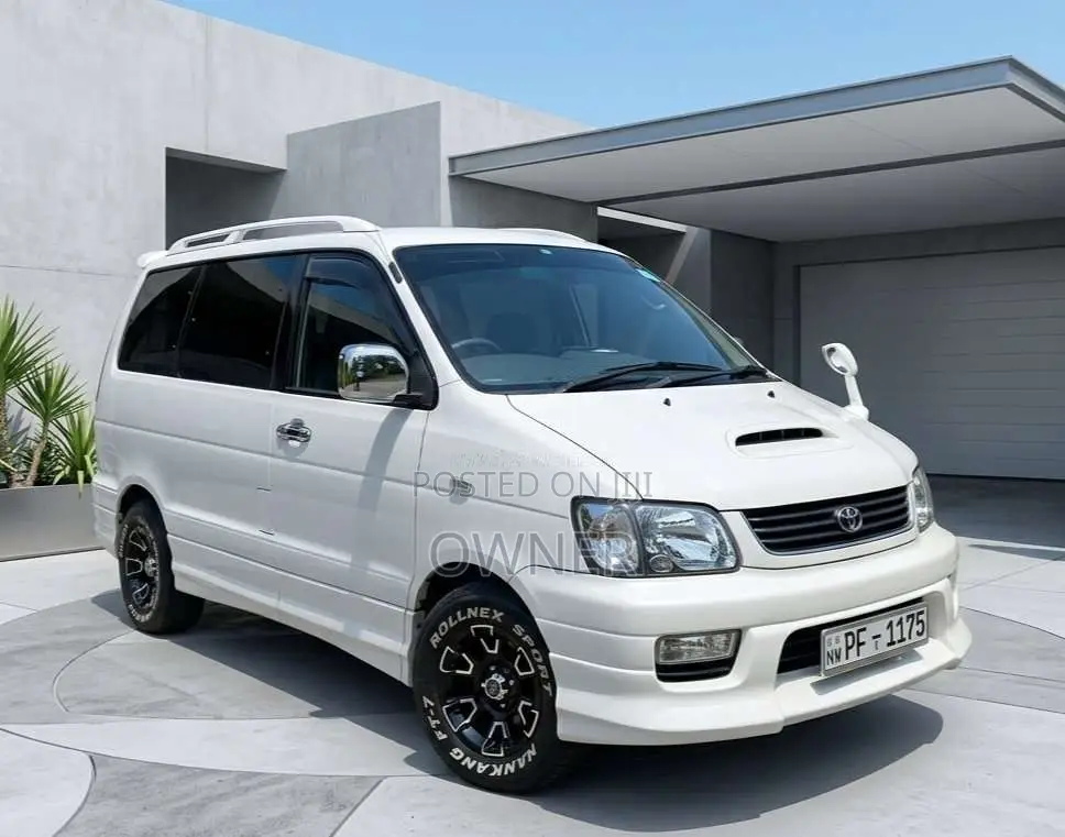 Toyota TownAce Fully Noah Kr42 3C Turbo 2013 Van (Used)