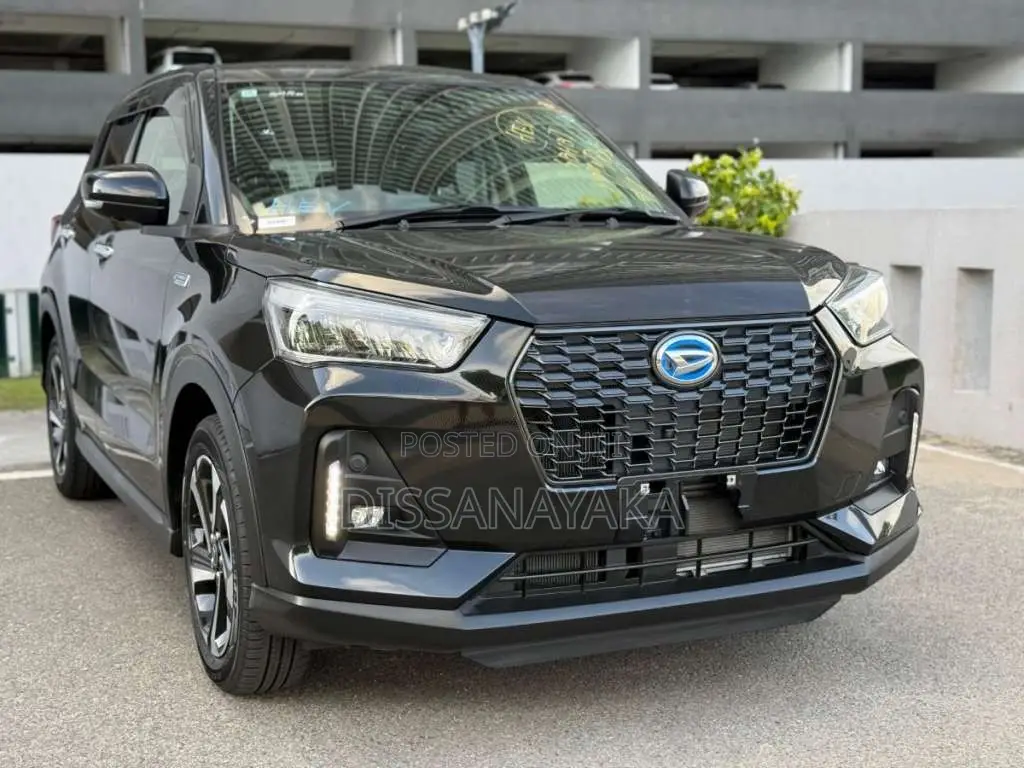 Daihatsu Rocky Premium G 2024 SUV Unregistered (Recondition)