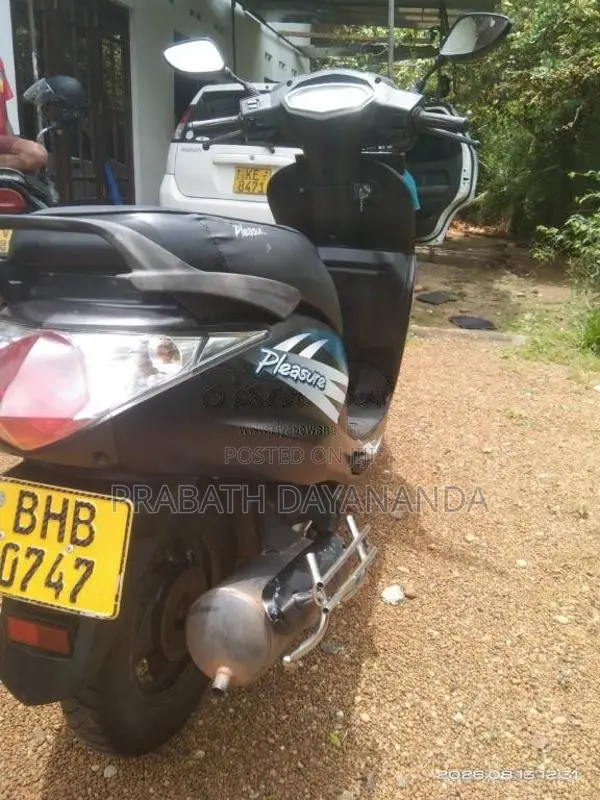 Hero Pleasure 2018 Motorbike (Used)