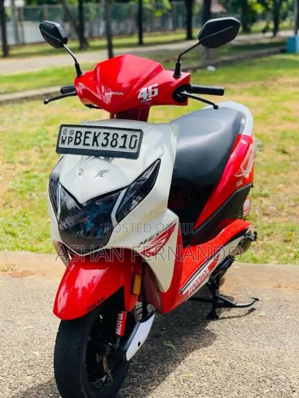 Honda Dio 2016 Motorbike (Used)