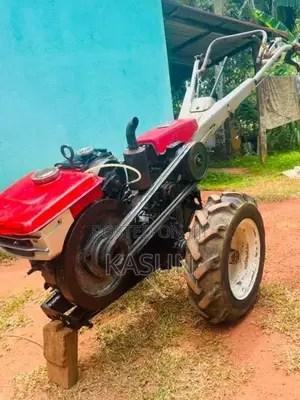 Kubota K75 2000 Tractor (Used)