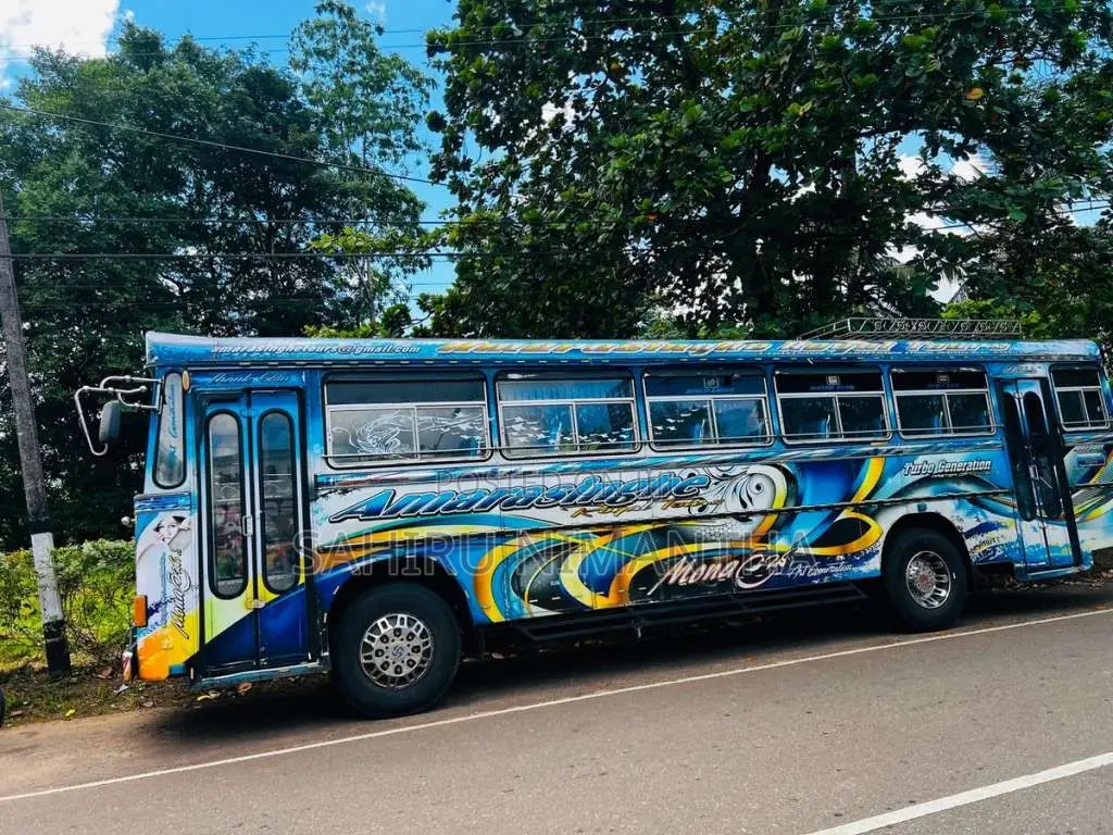Ashok-Leyland Viking 2015 Bus (Used)