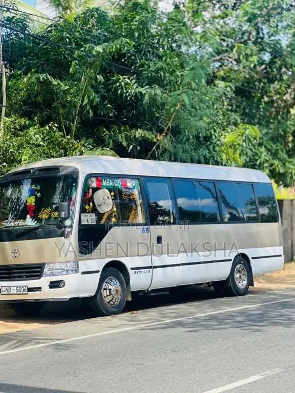 Toyota Coaster 2006 Bus (Used)