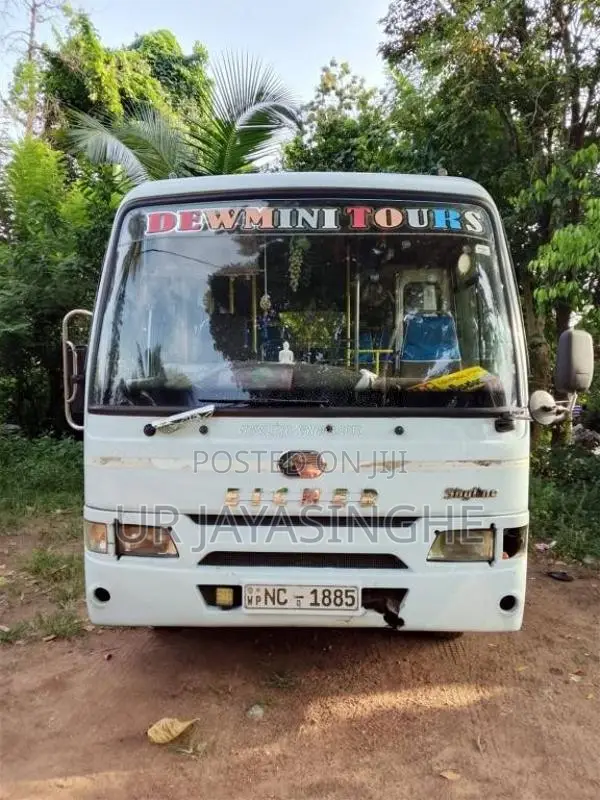 Eicher Eicher 2015 Bus (Used)
