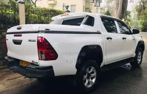 Toyota Hilux 2017 Pickup (Used)