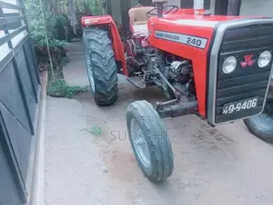 Massey-Ferguson 240 1996 Tractor (Used)