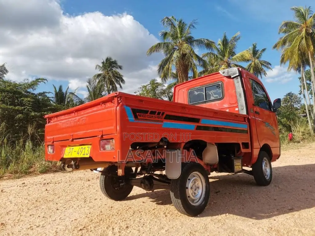 Mahindra Maxximo 2012 Lorry (Used)