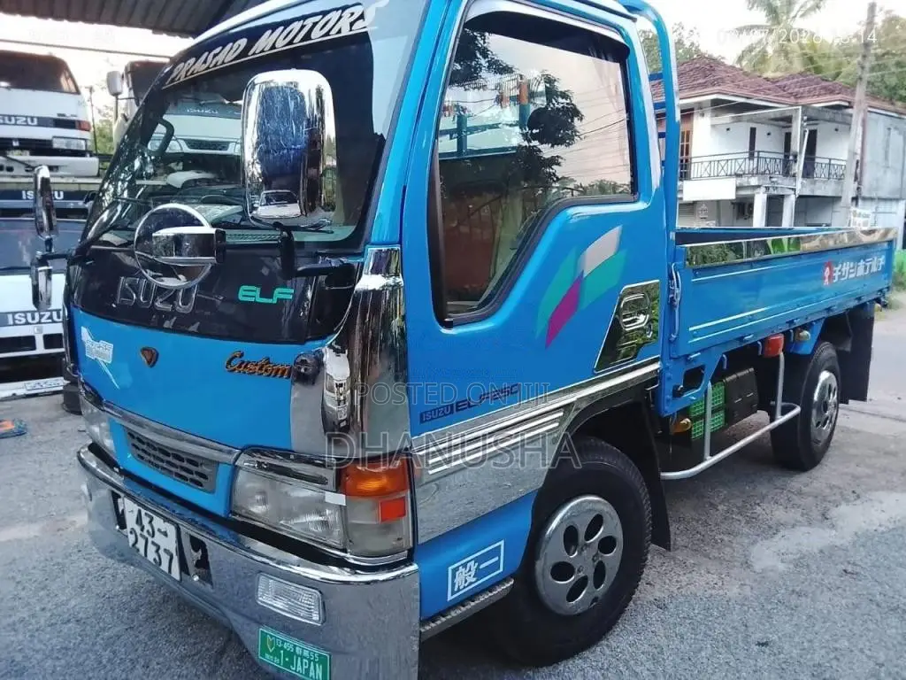 Isuzu NKR 1987 Lorry (Used)