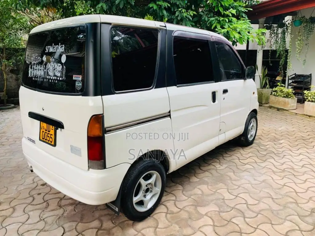 Daihatsu Hijet 1999 Van (Used)