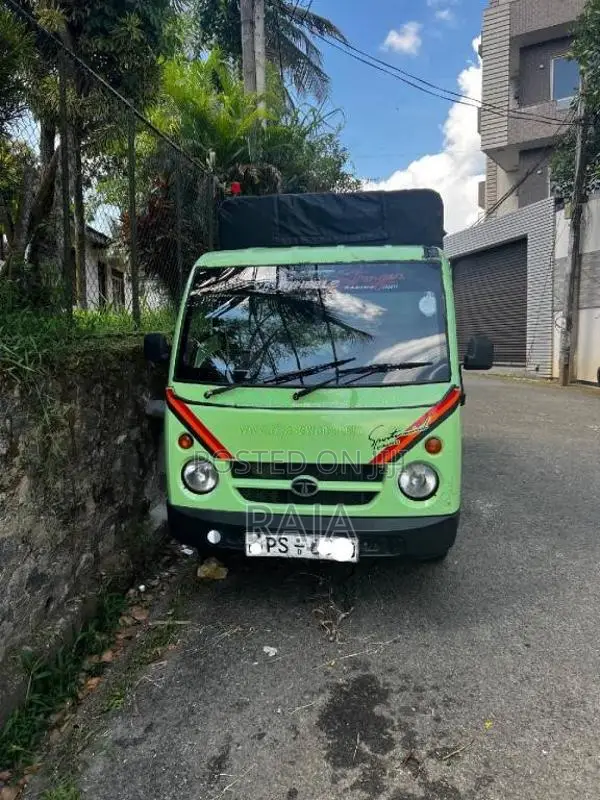 Tata Dimo Batta 2012 Lorry (Used)