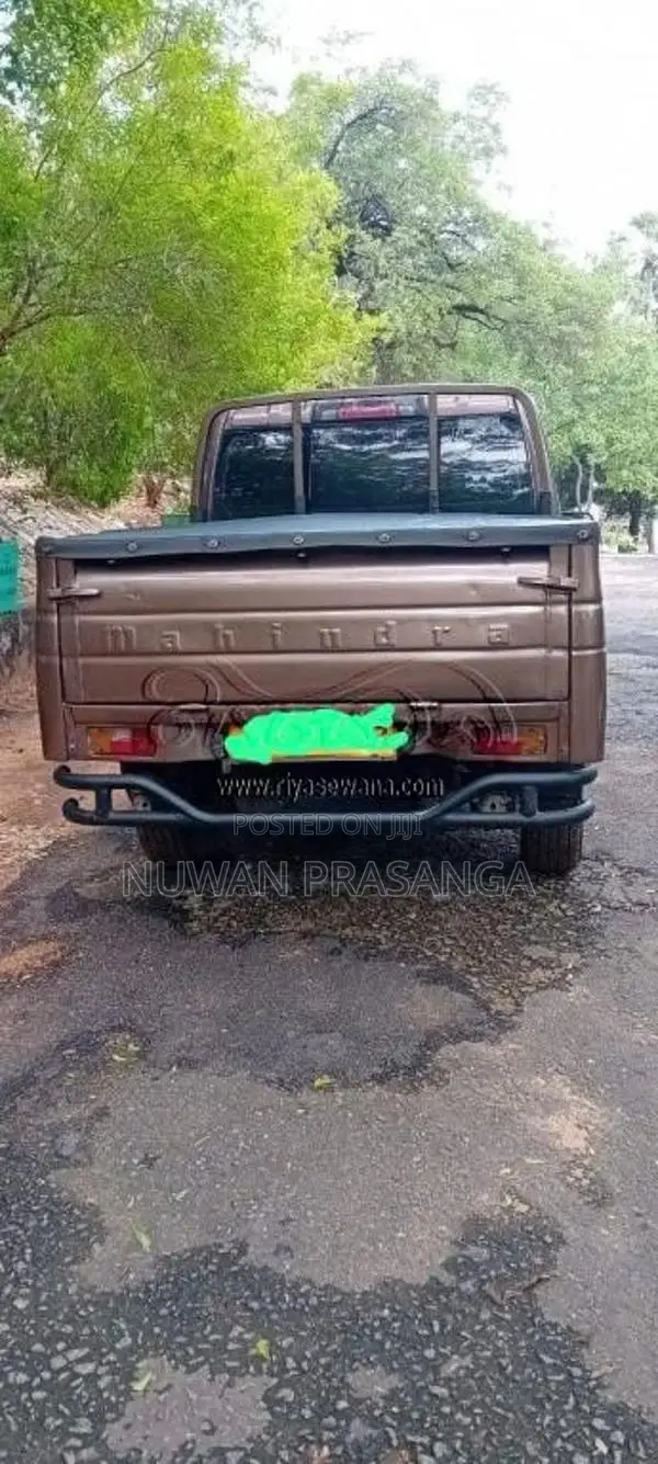 Mahindra GENIO Dx Vx 2013 Crew Cab (Used)