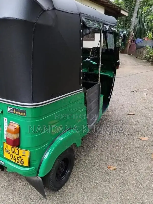 Bajaj 4 Stroke 2008 Three Wheel (Used)