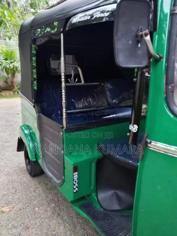 Bajaj 4 Stroke 2008 Three Wheel (Used)
