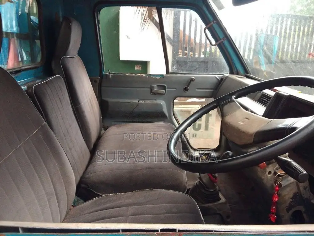 Isuzu Elf 1980 Lorry (Used)
