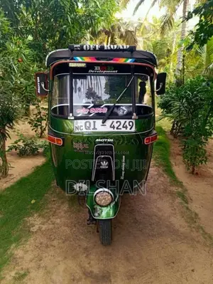 Bajaj 2 Stroke 2006 Three Wheel (Used)