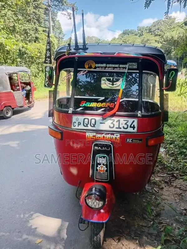 Bajaj 4 stroke 2008 Three Wheel (Used)