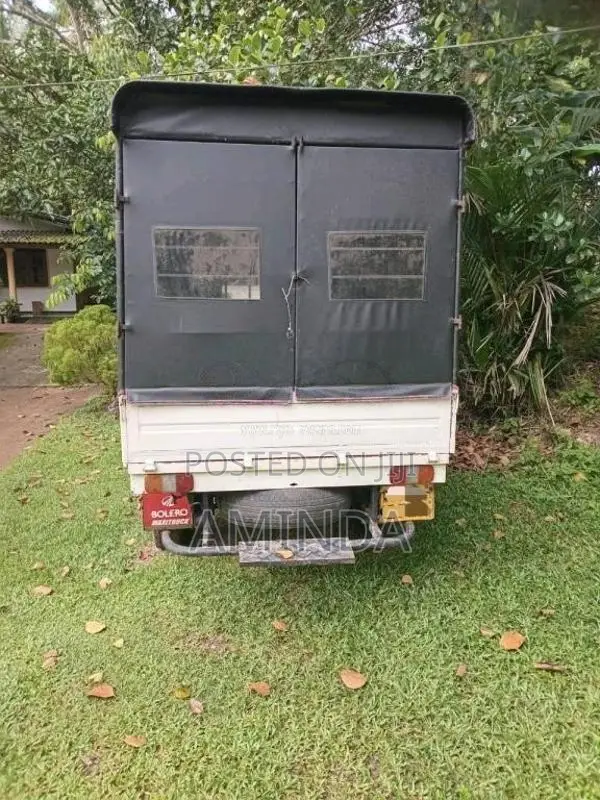 Mahindra Bolero Maxi Truck 2010 Pickup (Used)