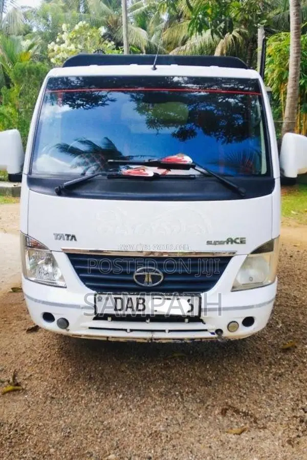 Tata Dimo Lokka 2015 Lorry (Used)