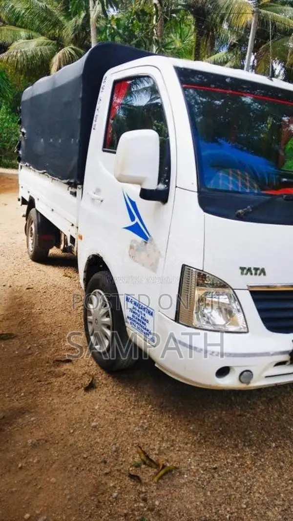 Tata Dimo Lokka 2015 Lorry (Used)