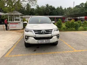 Toyota Fortuner 2018 SUV (Used)