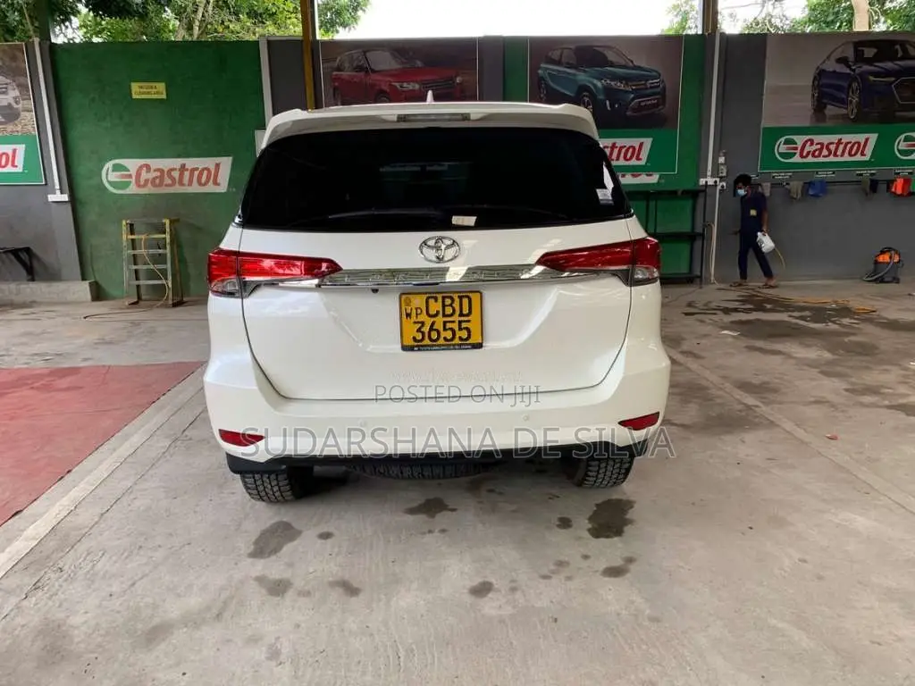 Toyota Fortuner 2018 SUV (Used)