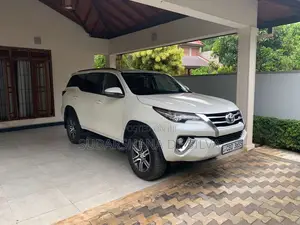 Toyota Fortuner 2018 SUV (Used)