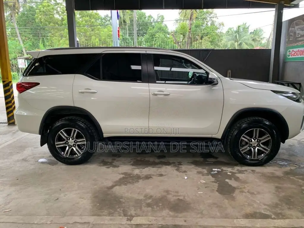 Toyota Fortuner 2018 SUV (Used)